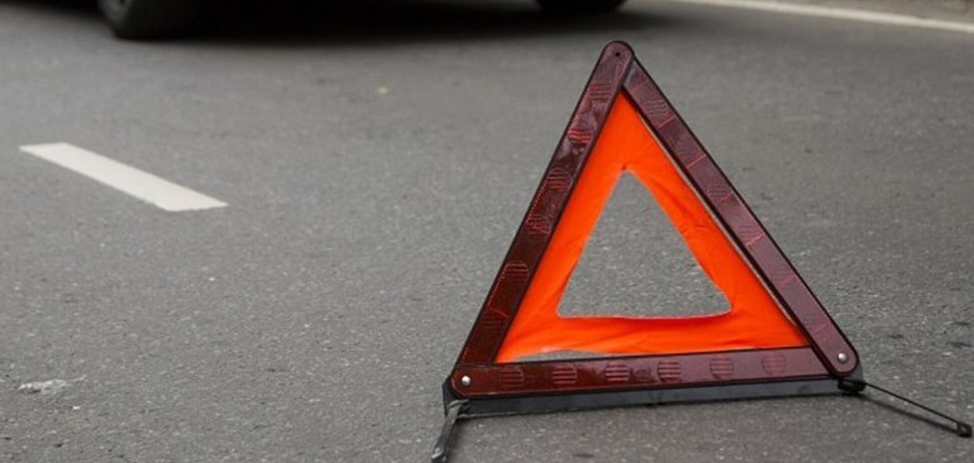 В Киеве сбили женщину на тротуаре