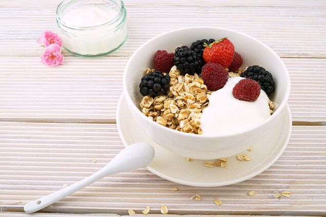 Можно ли есть овсянку на завтрак: совет диетолога