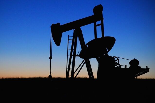 Нефть может обвалиться до $10 за баррель к 2050-му 