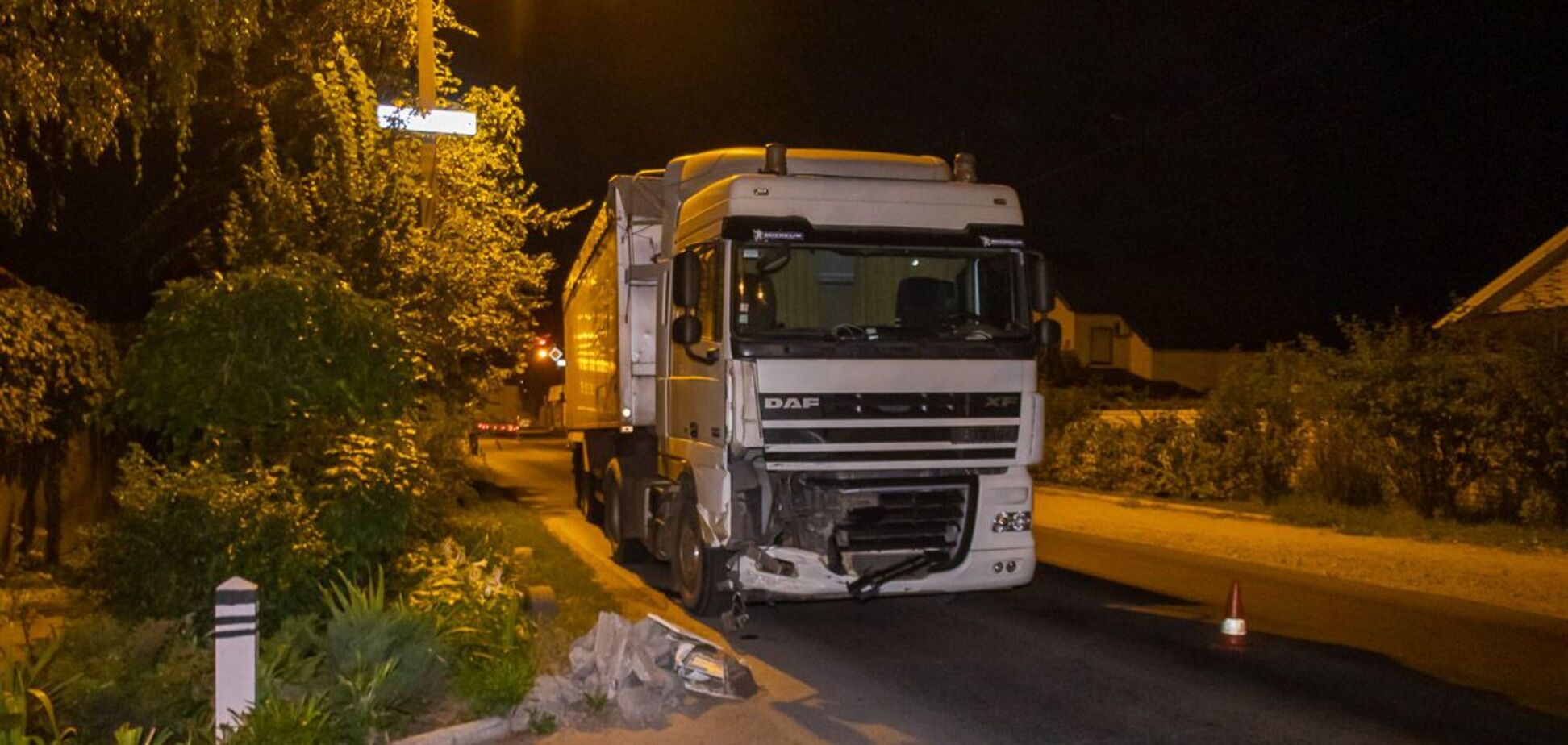 В Днепре в результате ДТП с грузовиком пострадал мужчина. Фото