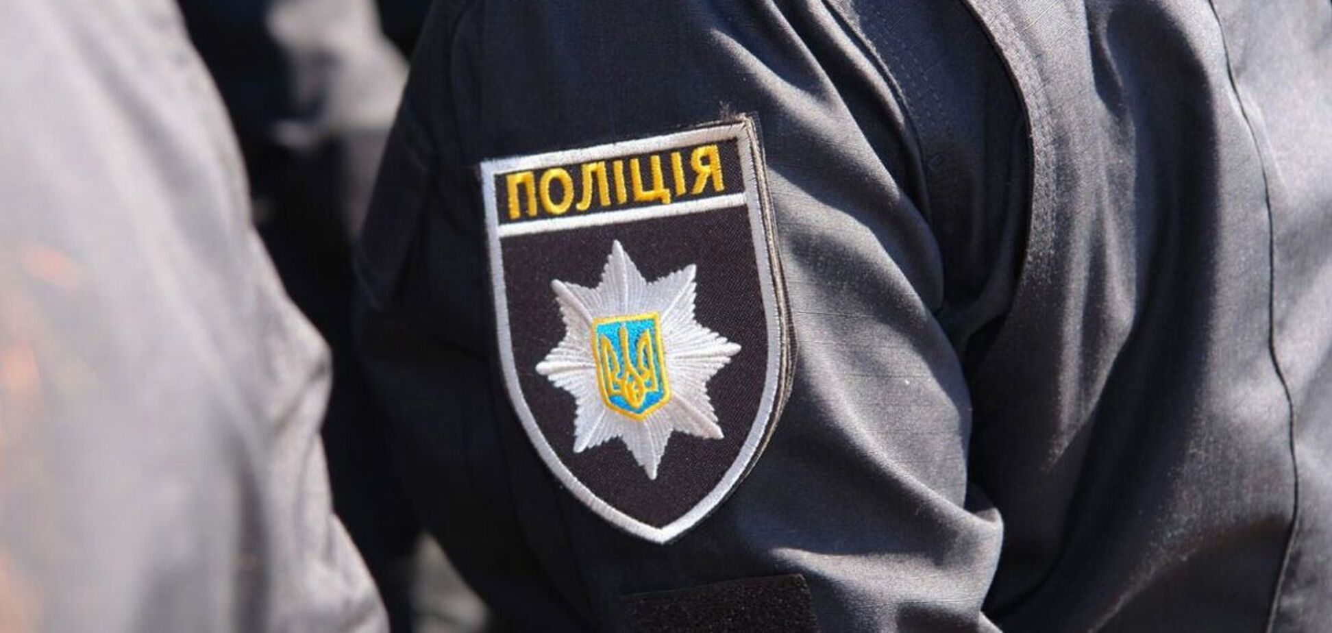 У Кривому Розі чоловік розгулював вулицями з пістолетом