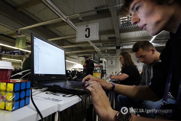 Microsoft зловила хакерів з Росії та Китаю на втручанні у вибори в США