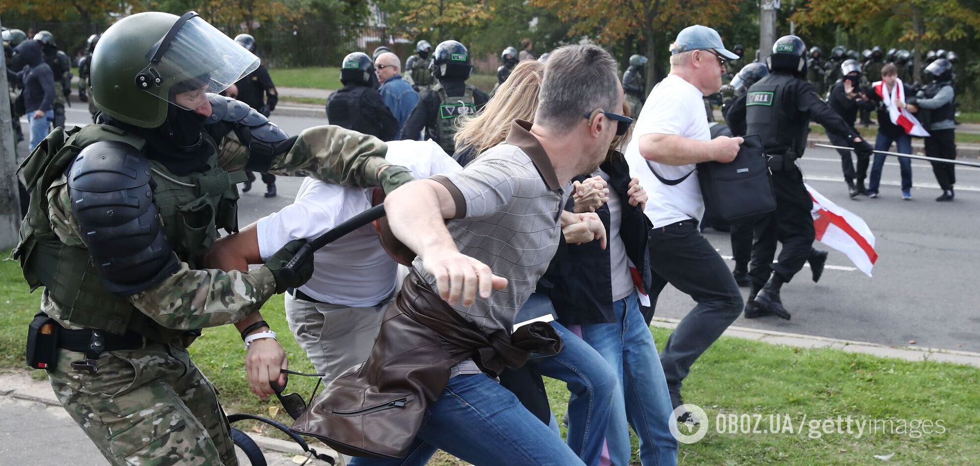 У МВС Білорусі визнали, що стріляли на протестних мітингах у Мінську. Відео