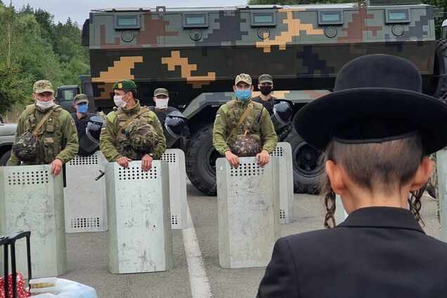 ОПУ обратился к властям Беларуси из-за хасидов на границе