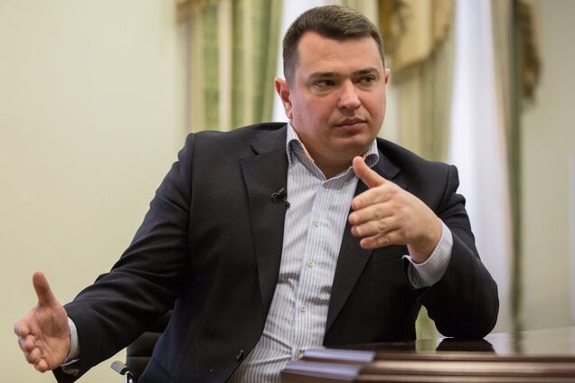 Сытник с подчиненными громко начинали и тихо сливали множество дел. Фото: Украинская правда