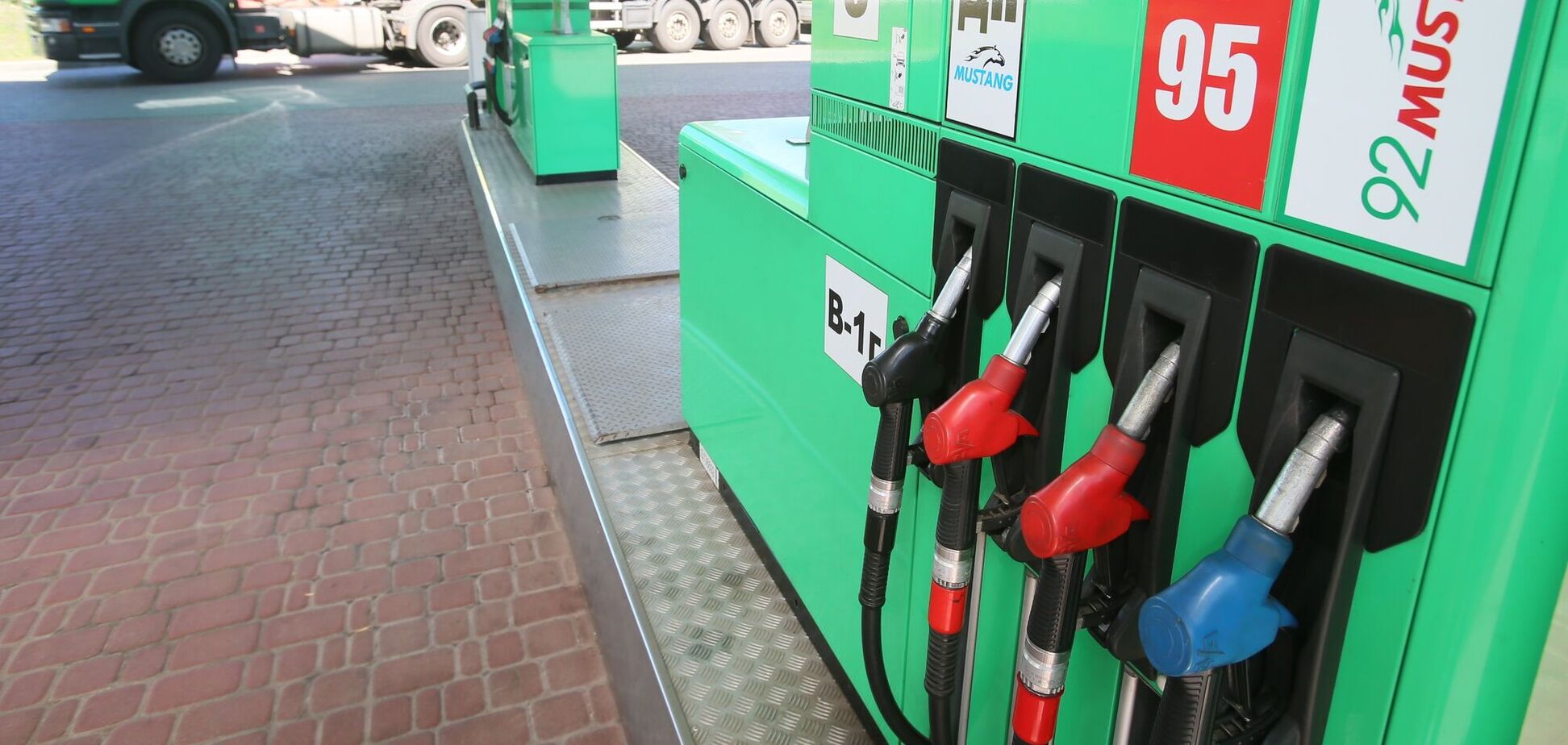 Бензин в Україні може подешевшати в результаті зміни акцизу. Фото: 112 Україна