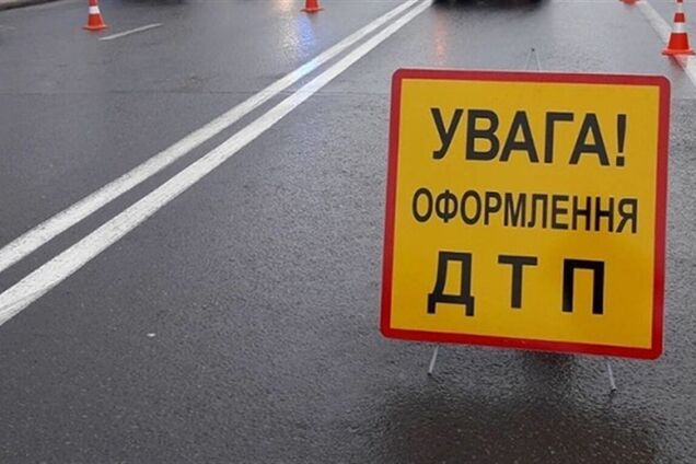 В Днепре в результате ДТП пострадал 9-летний мальчик. Фото с места