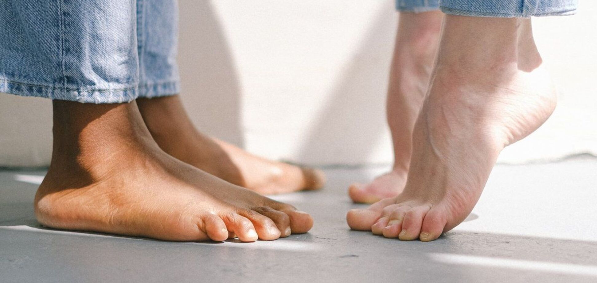 Ходьба на цыпочках повышает активность мышц