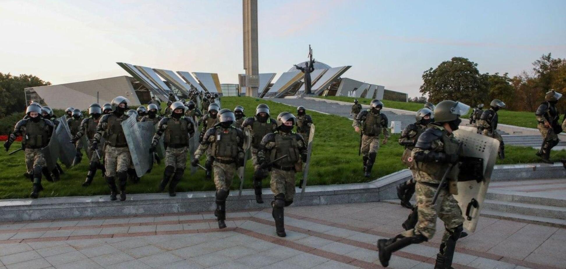 У Мінську силовики жорстко розганяли протестуючих