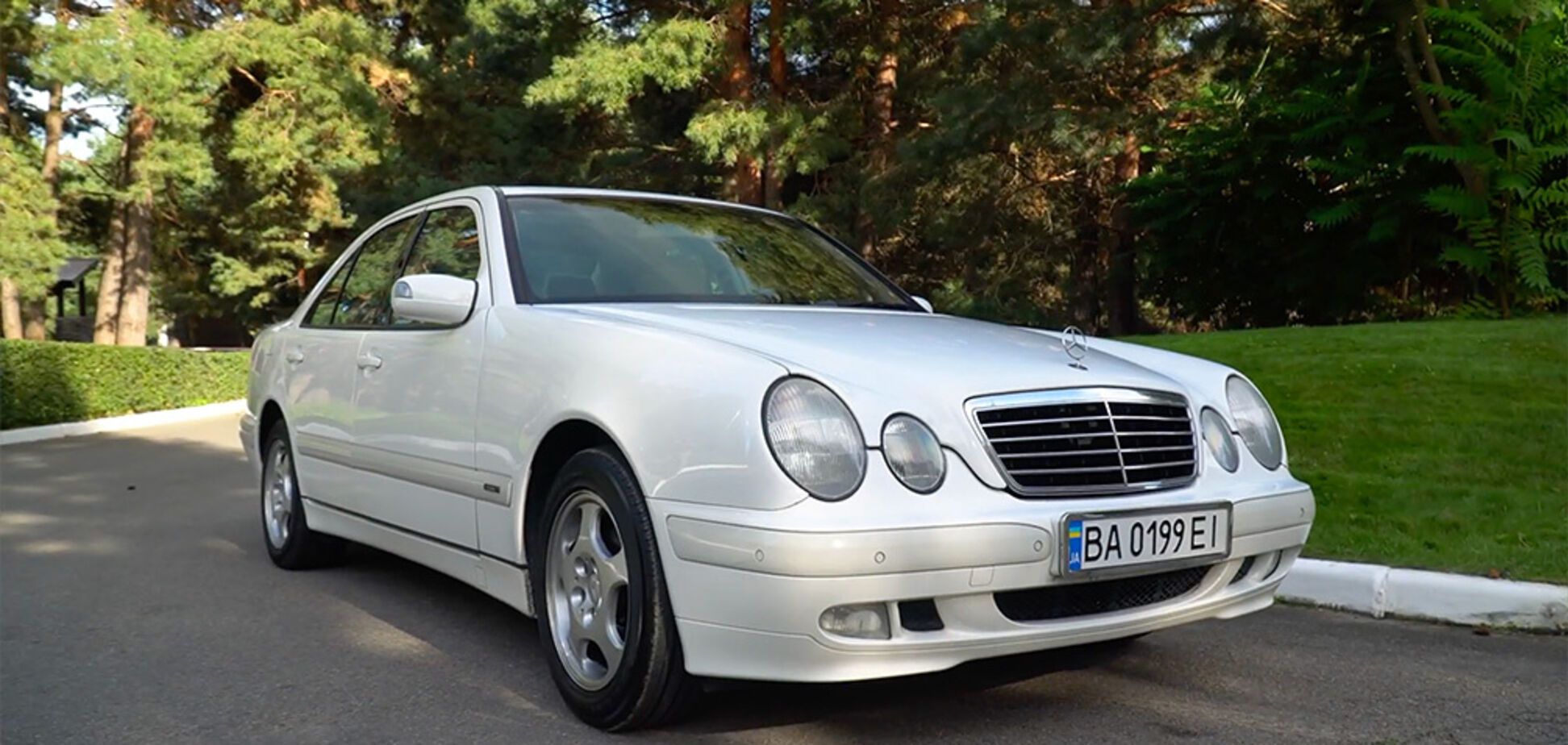 Украинец пригнал из Японии идеальный Mercedes по цене 'битка' из США