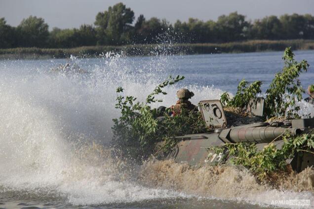 Десантники ЗСУ на навчаннях із британцями