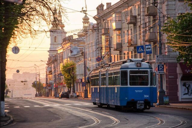 10 небанальных мест, куда стоит поехать в Украине осенью