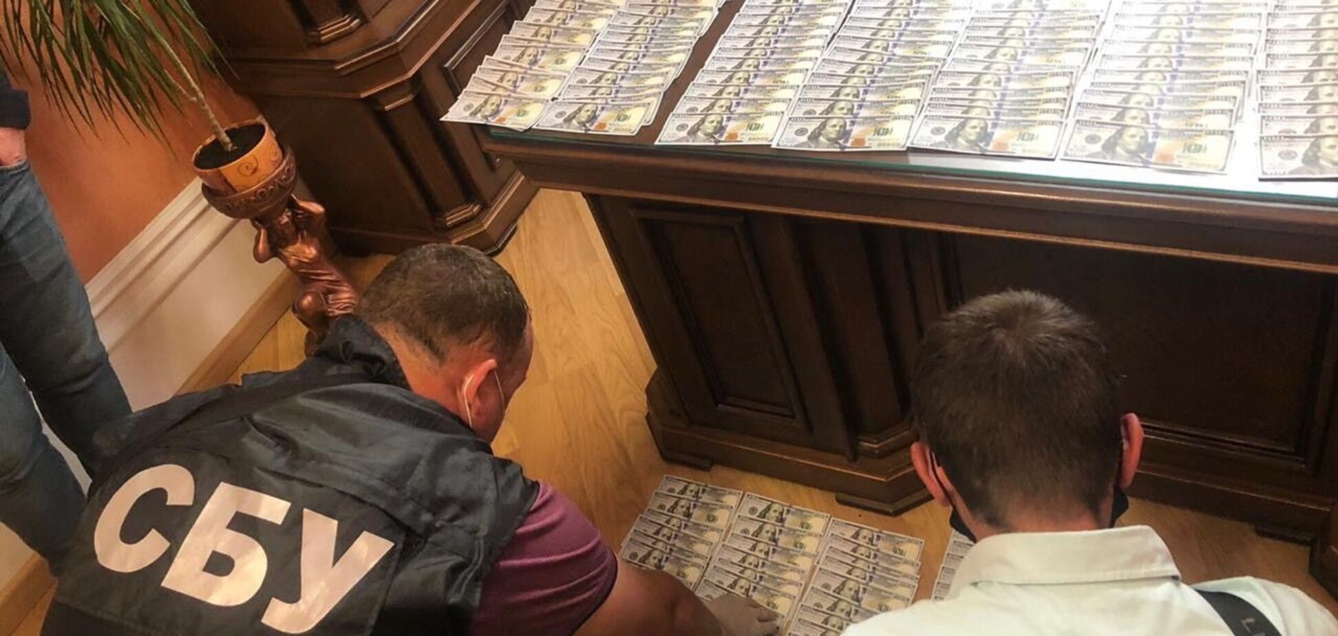 На Львовщине разоблачили депутата, который распродавал землю Минобороны