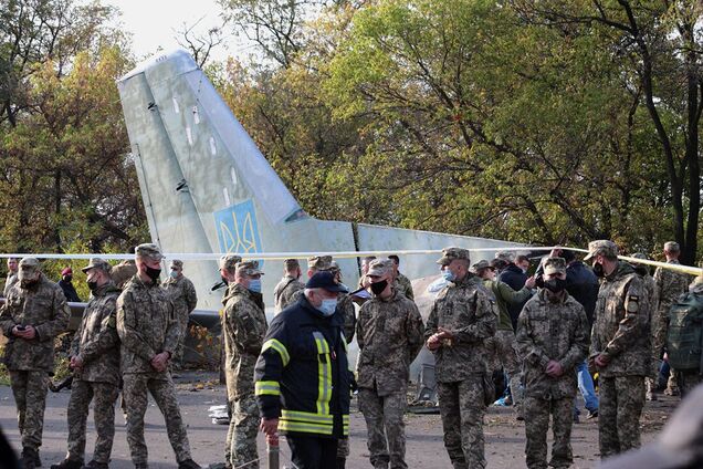 Стало відомо, чому затягується ідентифікація тіл загиблих у катастрофі Ан-26