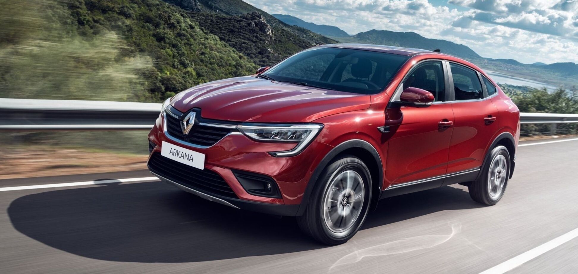 Появилось сравнение цен Renault Arkana украинской и российской сборки