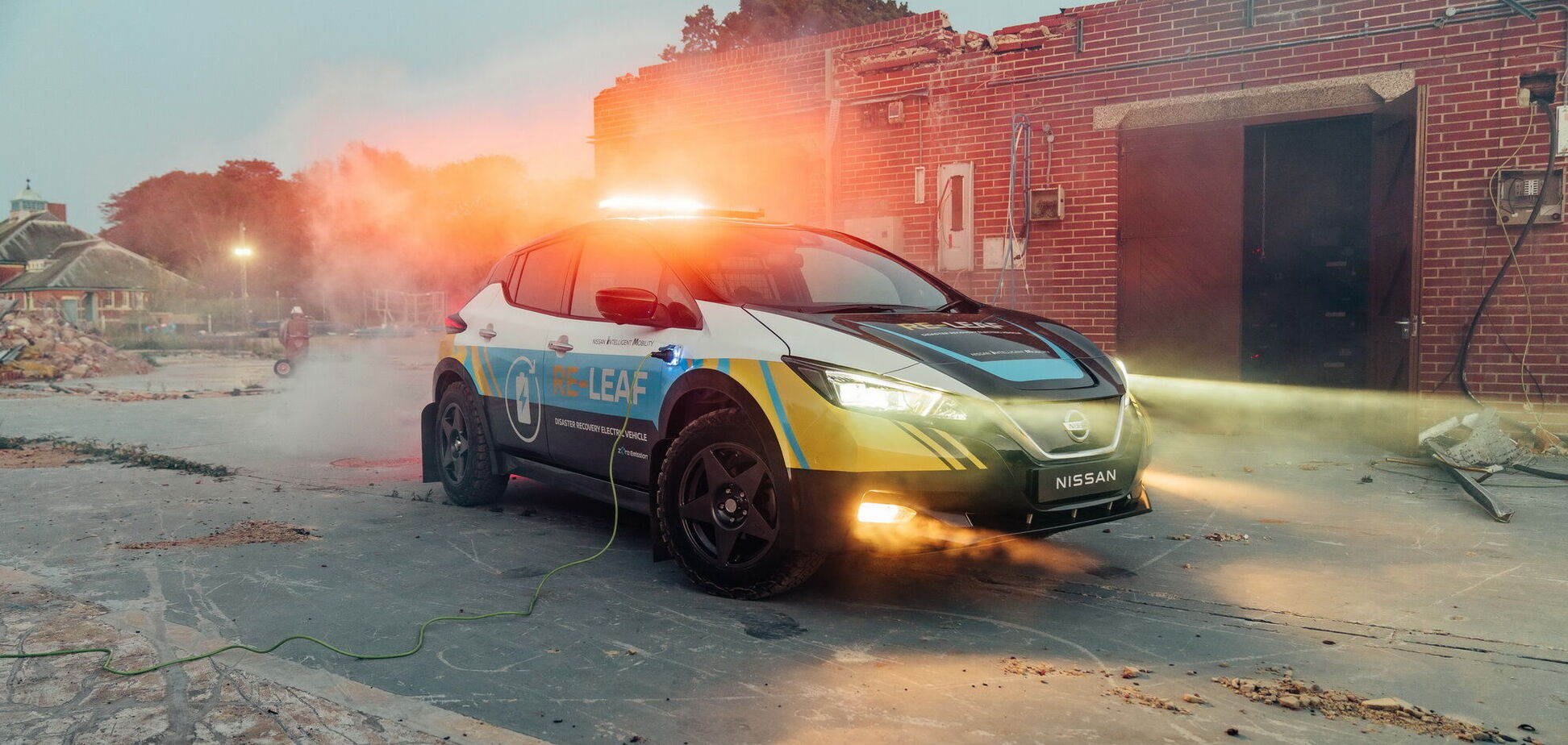 Nissan створив електромобіль Leaf для потреб рятувальників