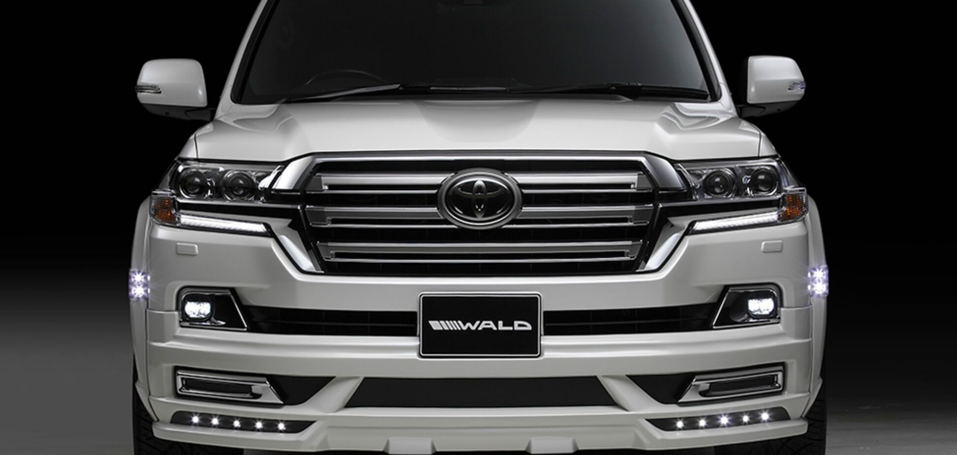 Toyota Land Cruiser превратился из внедорожника в гламурное городское авто