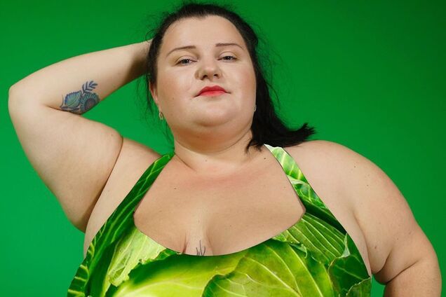 Alyona Alyona показала тело в полупрозрачном белье. Фото