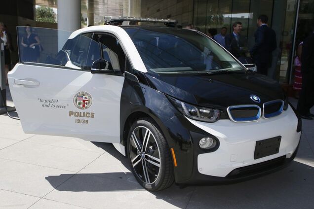 Поліційні BMW i3 продають у США з великою знижкою. Фото: bimmerlife.com