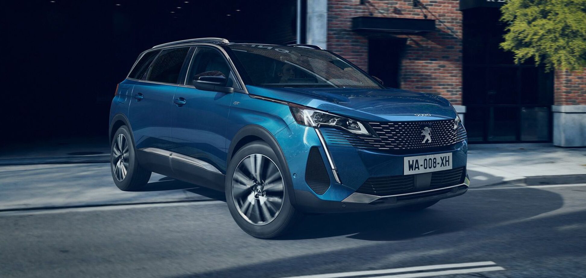 Новий кросовер Peugeot 5008 показали на офіційних зображеннях. Фото: Peugeot