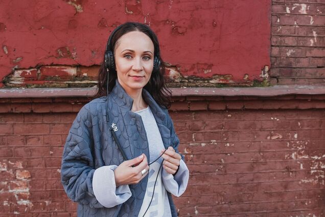 Певица Руся уехала в Украине