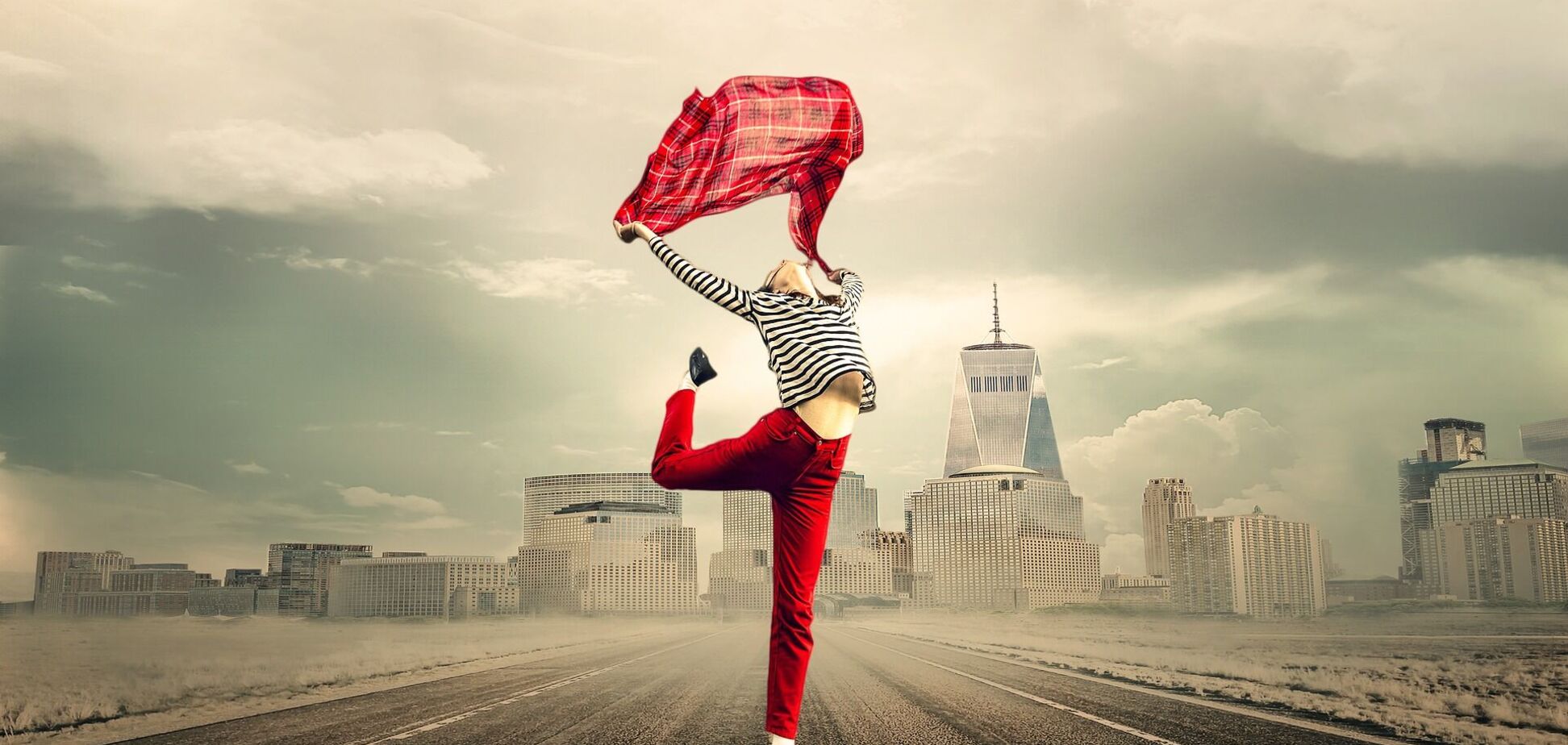 Каким двум знакам Зодиака будет везти в октябре