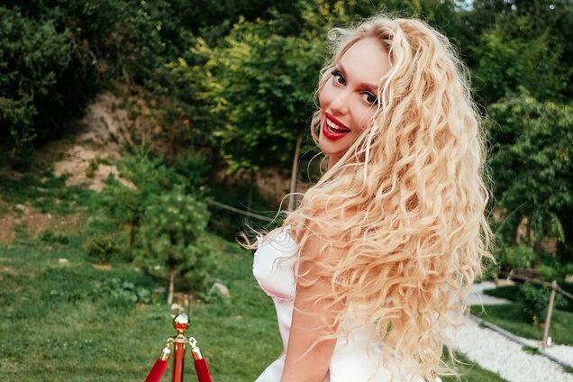 Оле Поляковой разрешили дать концерт в Украине после митинга под Кабмином