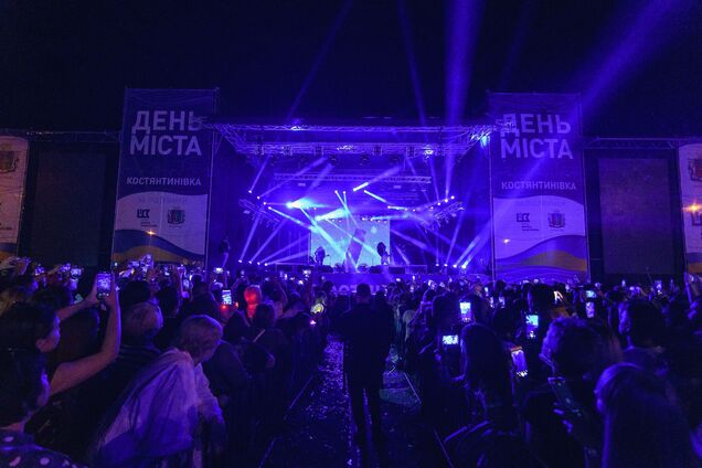 Полякова, Могилевская и Кензов поздравили Константиновку с Днем города