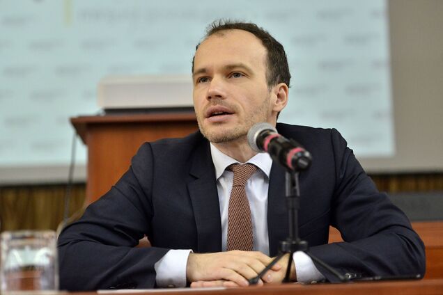 Малюська показав третій лот у межах розпродажу в'язниць