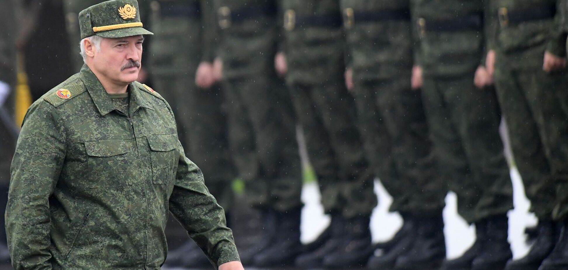 Міноборони Білорусі привело військові частини у вищий ступінь бойової готовності