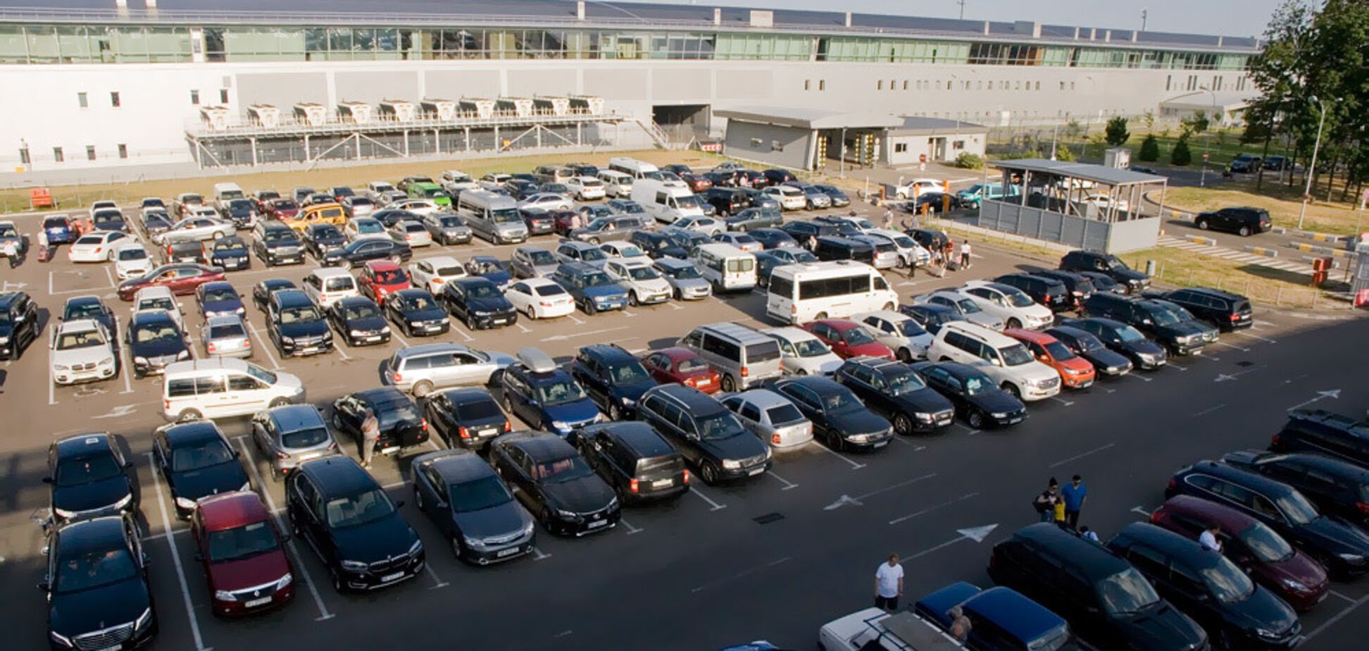 Береза назвав три складові для вирішення проблеми з дефіцитом парковок в центрі Києва