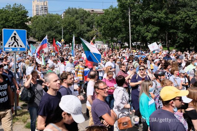 В Хабаровске снова вышли на митинг против Путина и поддержали Беларусь. Фото и видео