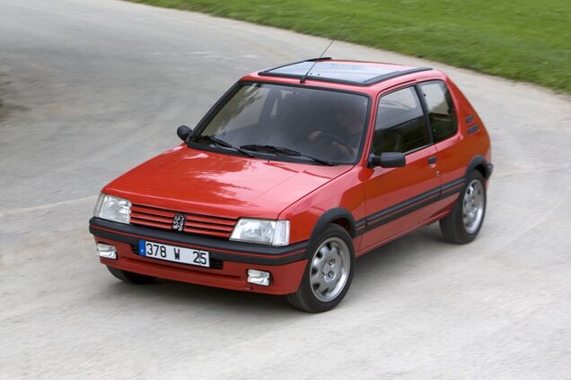 Peugeot необычным образом готовится отметить свое 210-летие