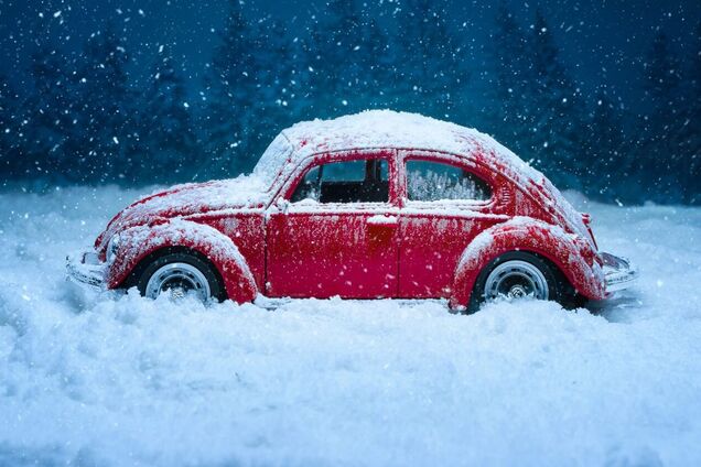 Как водить машину зимой