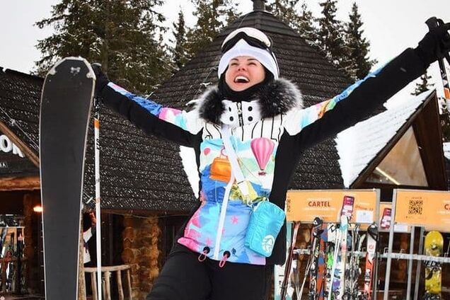 Камалия поехала с семьей в Буковель