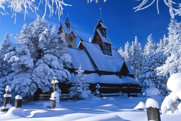 С Голодной кутьей и Крещенским вечером связаны определенные суеверия и приметы