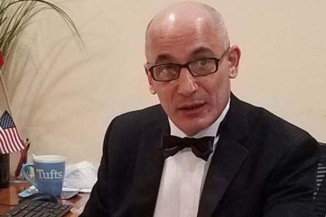 Подвійні стандарти Навального: не можна бути проти Путіна і підтримувати анексію Криму