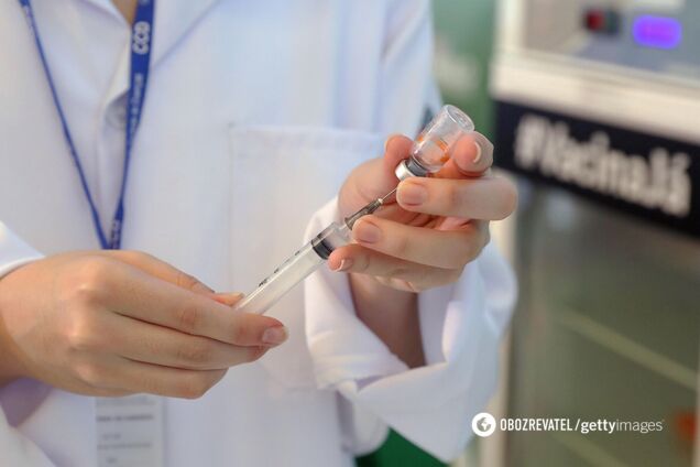 В Кабмине сообщили о двух видах вакцинации от COVID-19 в Украине