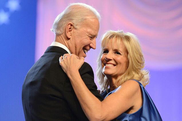 Почему Джилл Байден называют доктором: стали известны интересные факты из жизни первой леди