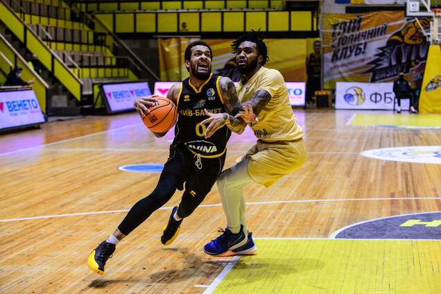 Суперлига Париматч