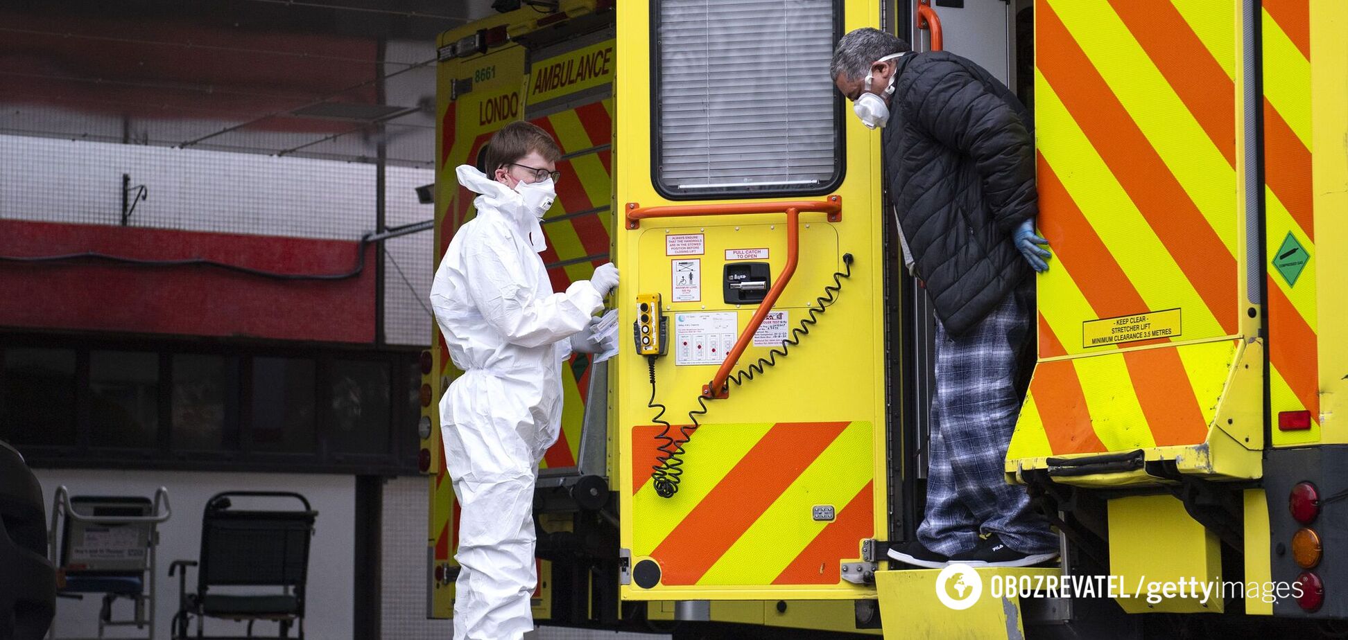 У Британії – рекорд смертності від COVID-19: звинувачують новий штам коронавірусу