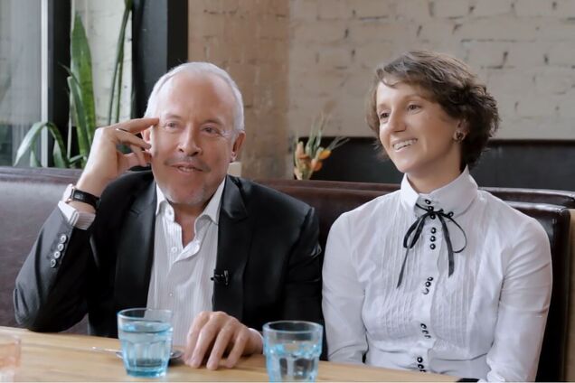 Що відомо про молоду дружину 67-річного Макаревича: у мережі спливли фото