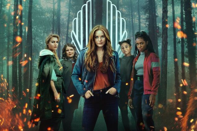 Netflix выпустил сериал по мультфильму 'Винкс' с рейтингом 18+