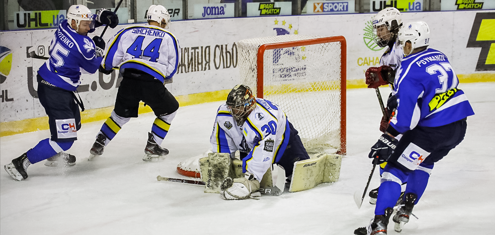 'Сокіл' в суху обіграв 'Дніпро' і продовжив боротьбу за перше місце в УХЛ