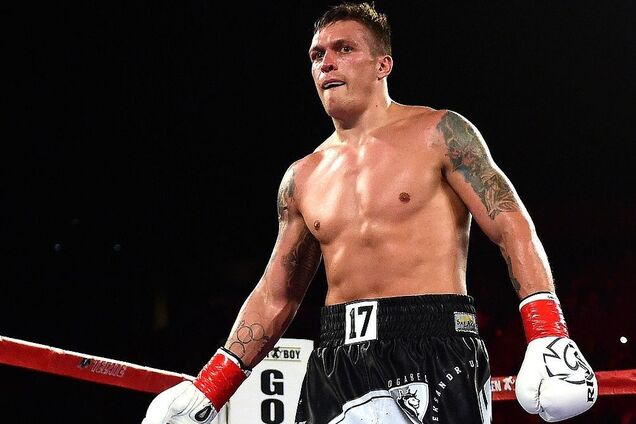 Александр Усик