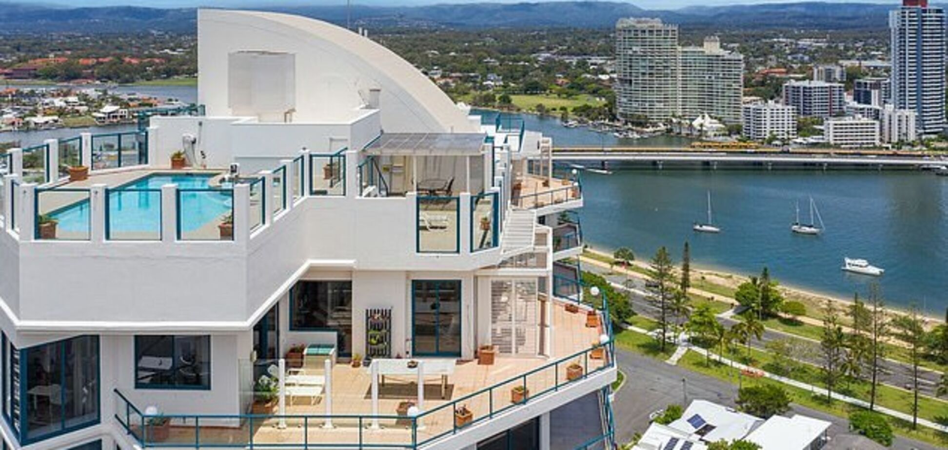 В сети показали, как выглядит дом миллиардера изнутри. Фото