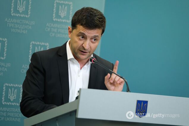 Чому гроші з 'коронавірусного' фонду витратили на дороги: Зеленський пояснив