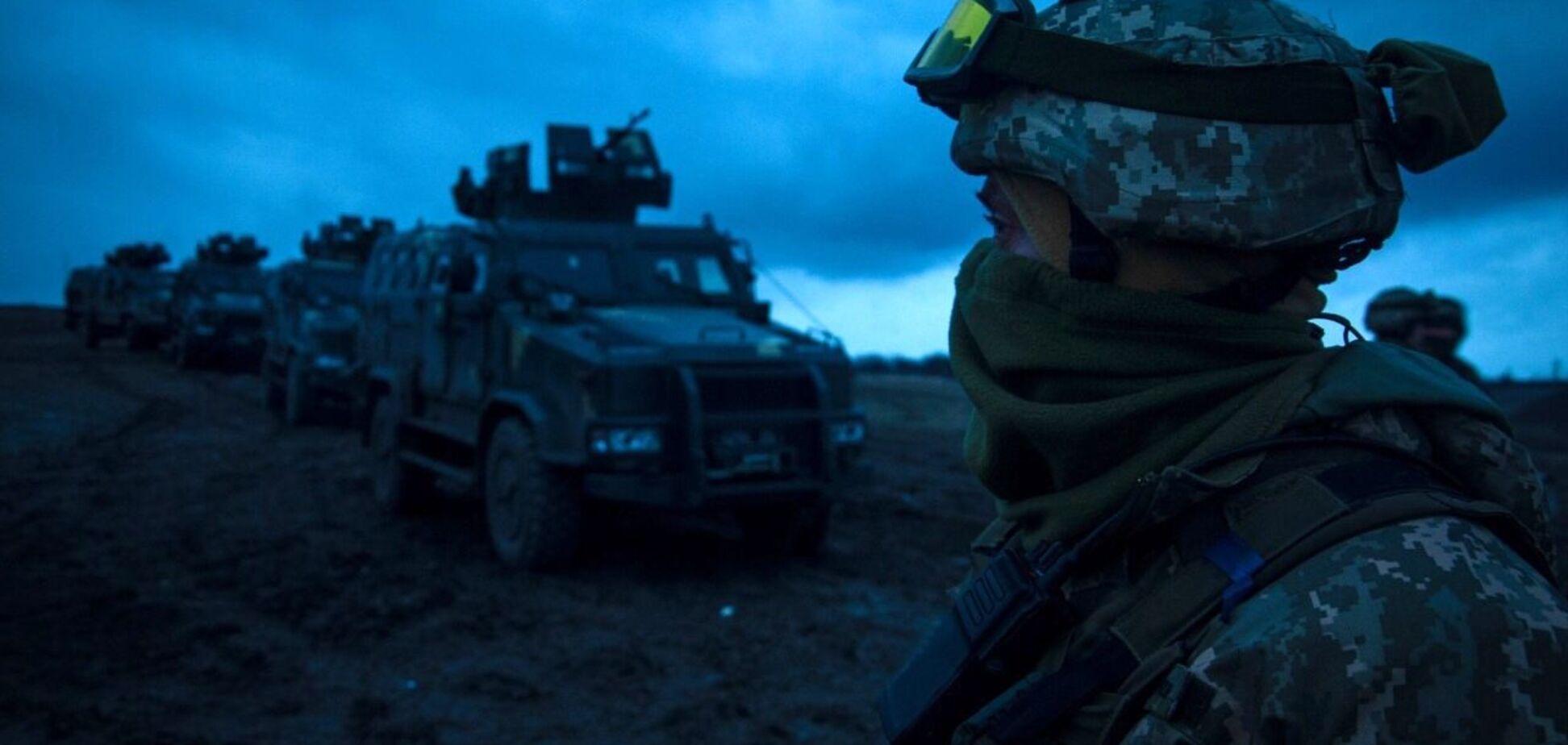 Морпехи ВСУ прошли боевые учения ночью