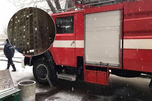 У Києві у згорілій квартирі знайшли тіло з ножовими ранами. Фото