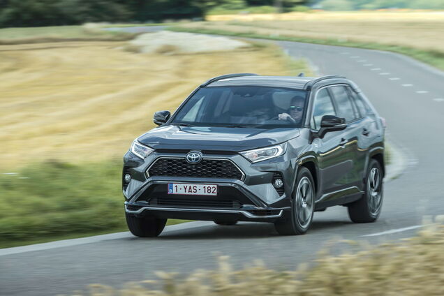 Украинский рынок новых легковых авто сократился на 3%